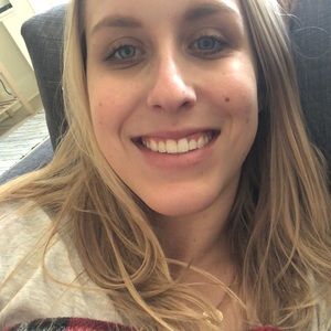 Meet your Posher, Lindsey